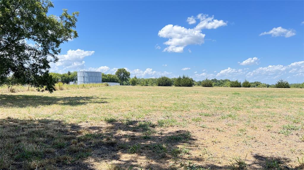 4955 Fm 697 Property Photo 9