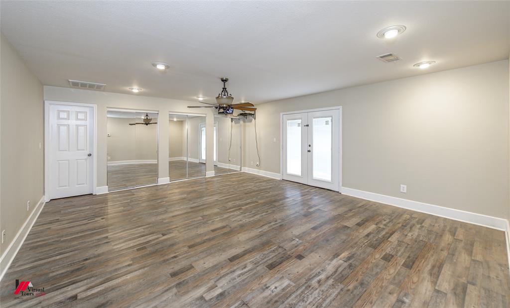 3203 Edson Boulevard Property Photo 15