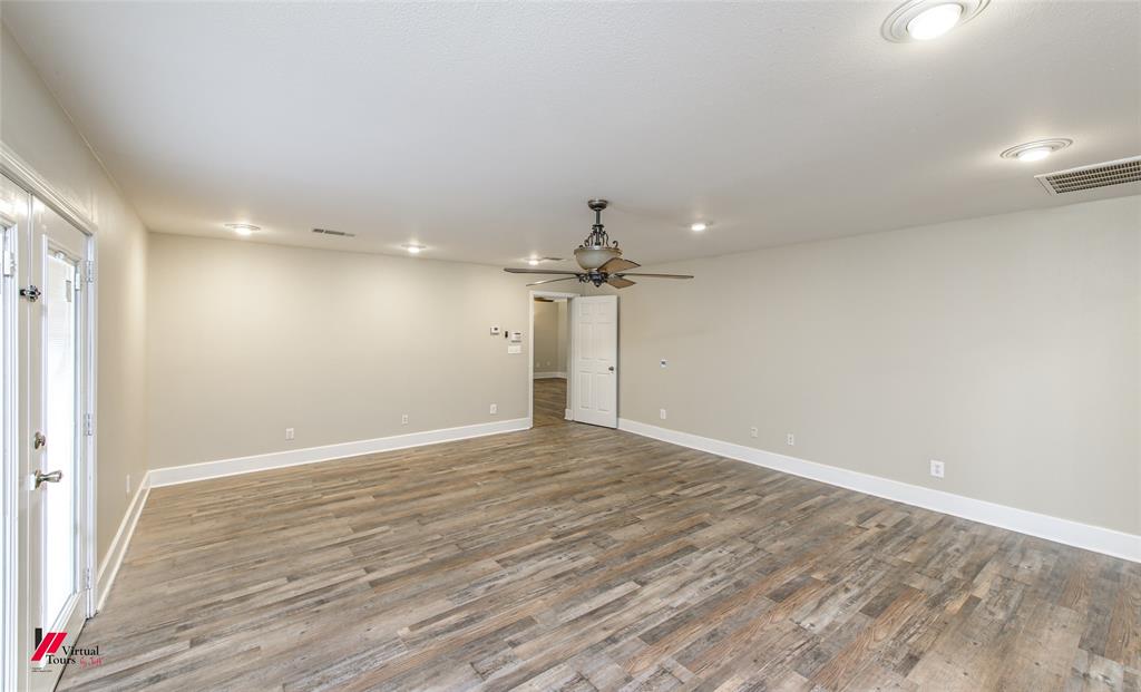 3203 Edson Boulevard Property Photo 16
