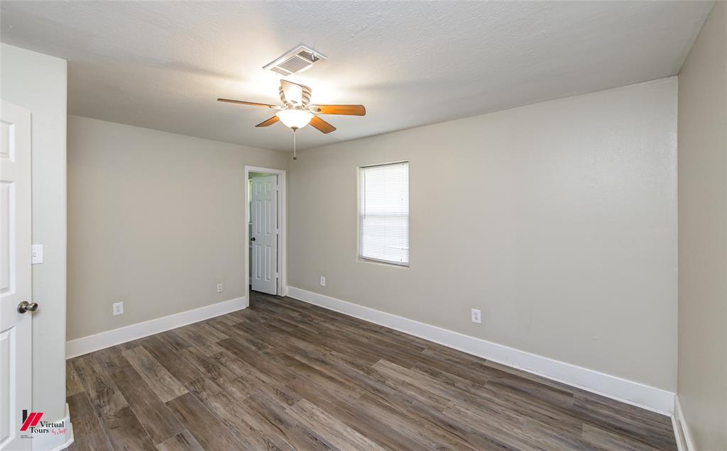 3203 Edson Boulevard Property Photo 23