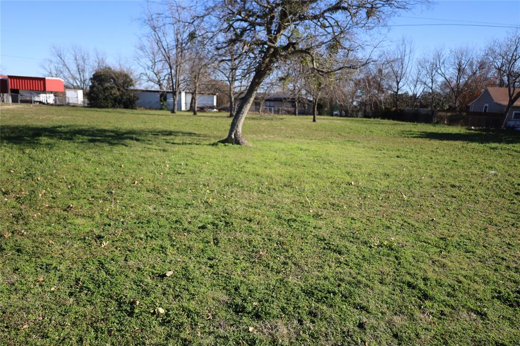 404 N 5th Street Property Photo 9