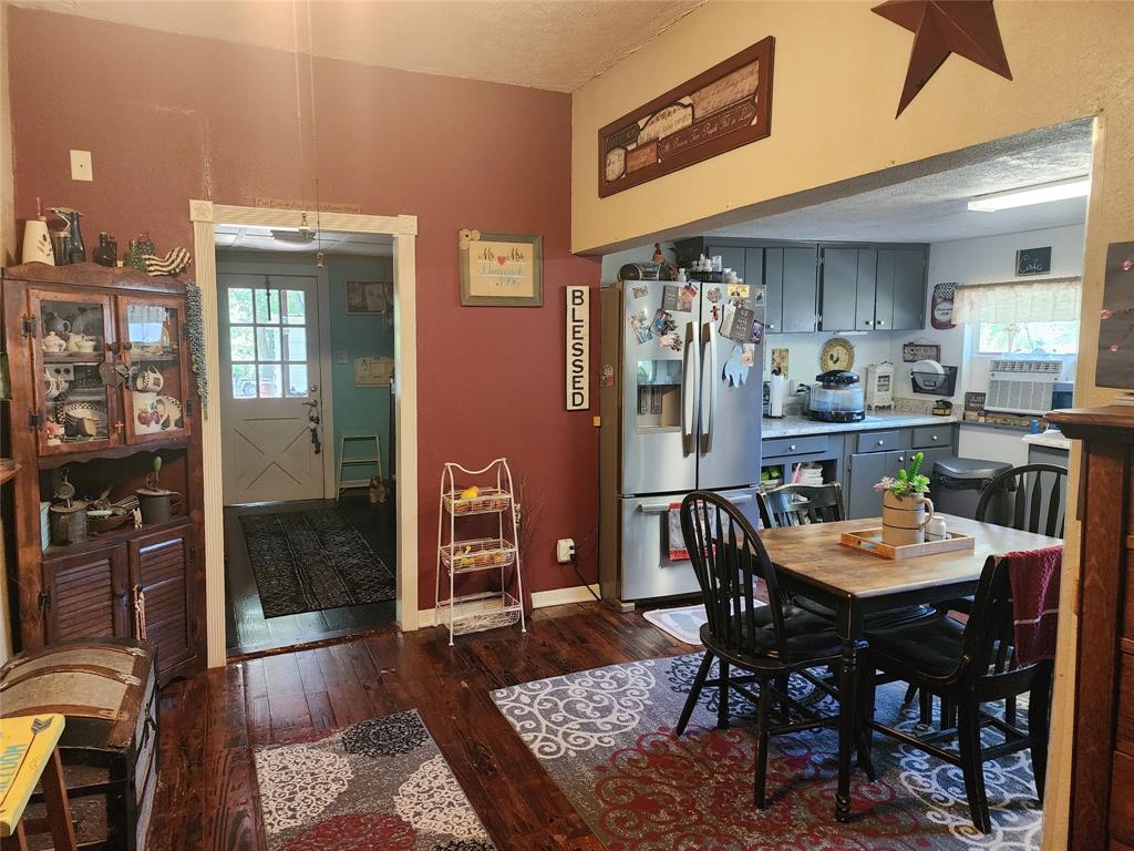 409 Weakes Street Property Photo 10