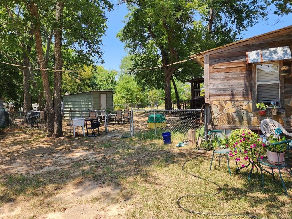 409 Weakes Street Property Photo 11