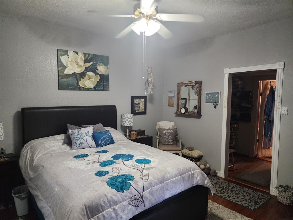 409 Weakes Street Property Photo 18