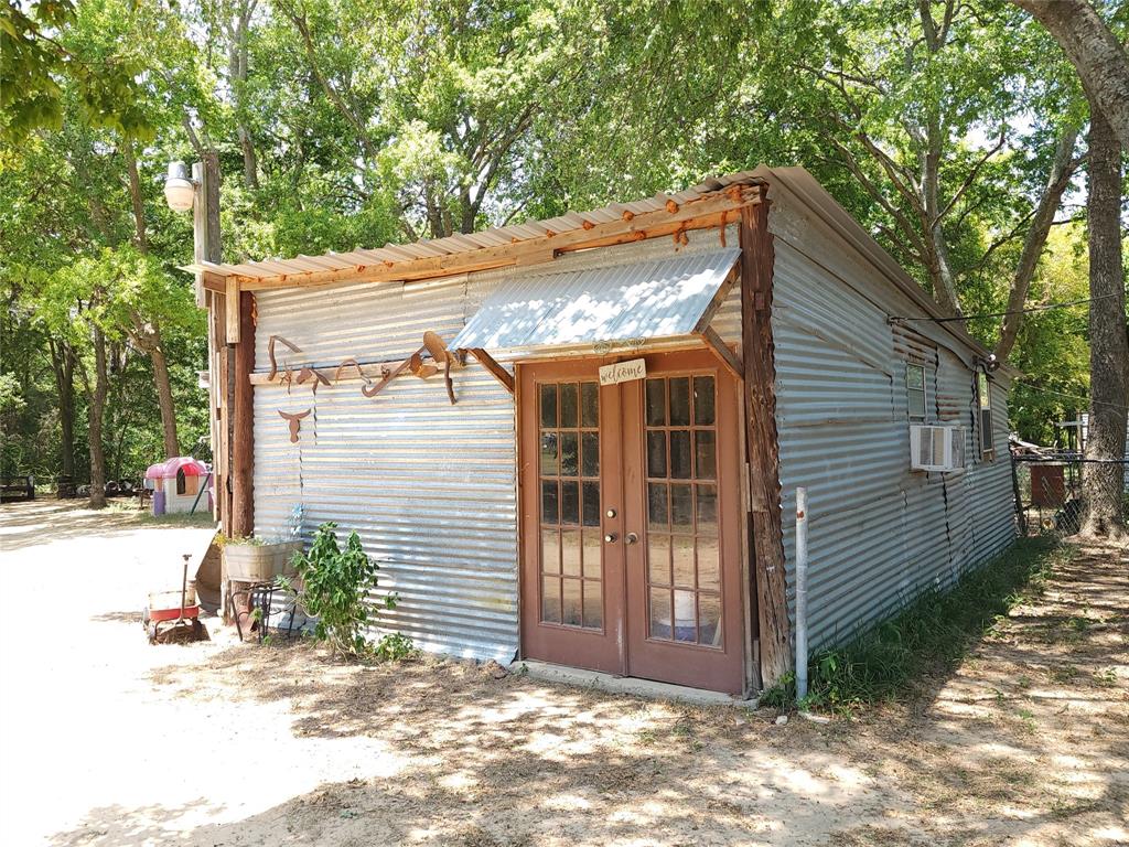 409 Weakes Street Property Photo 22