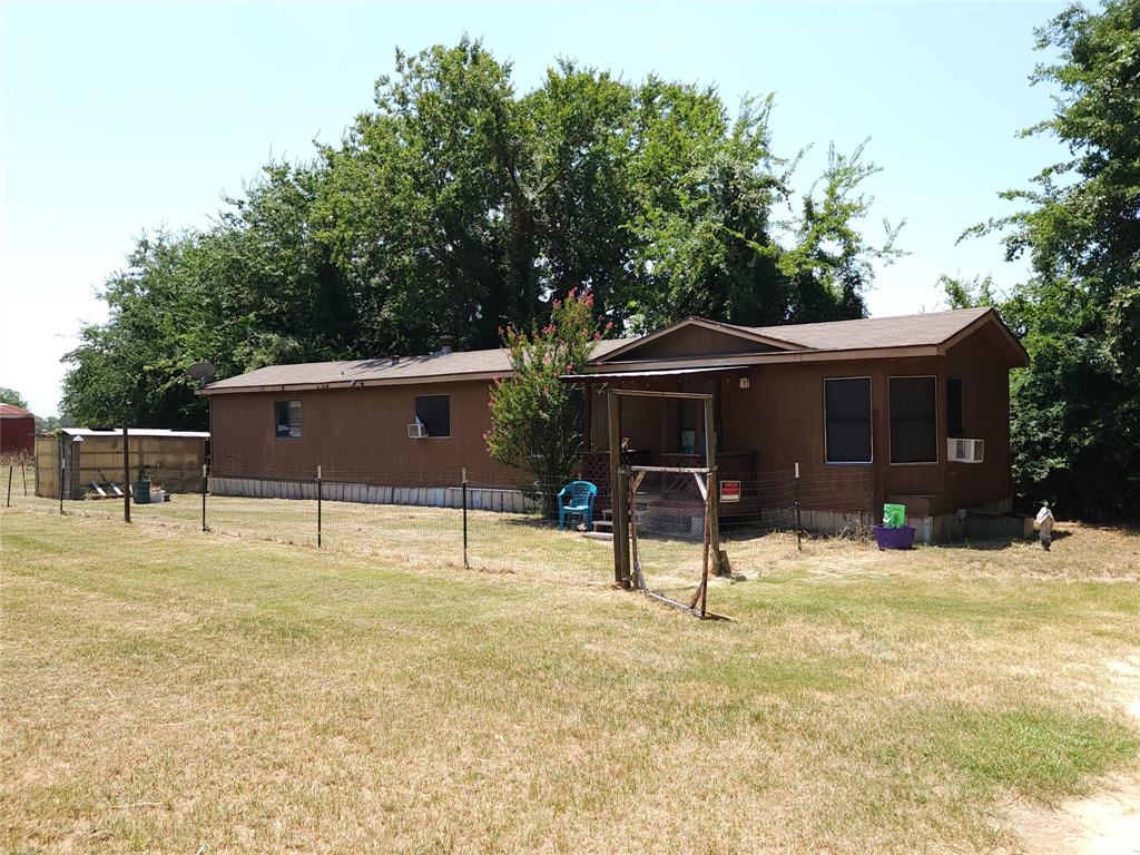409 Weakes Street Property Photo 32