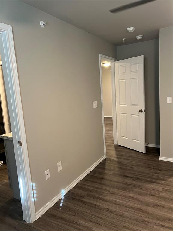 6108 Abrams Road Property Photo 10