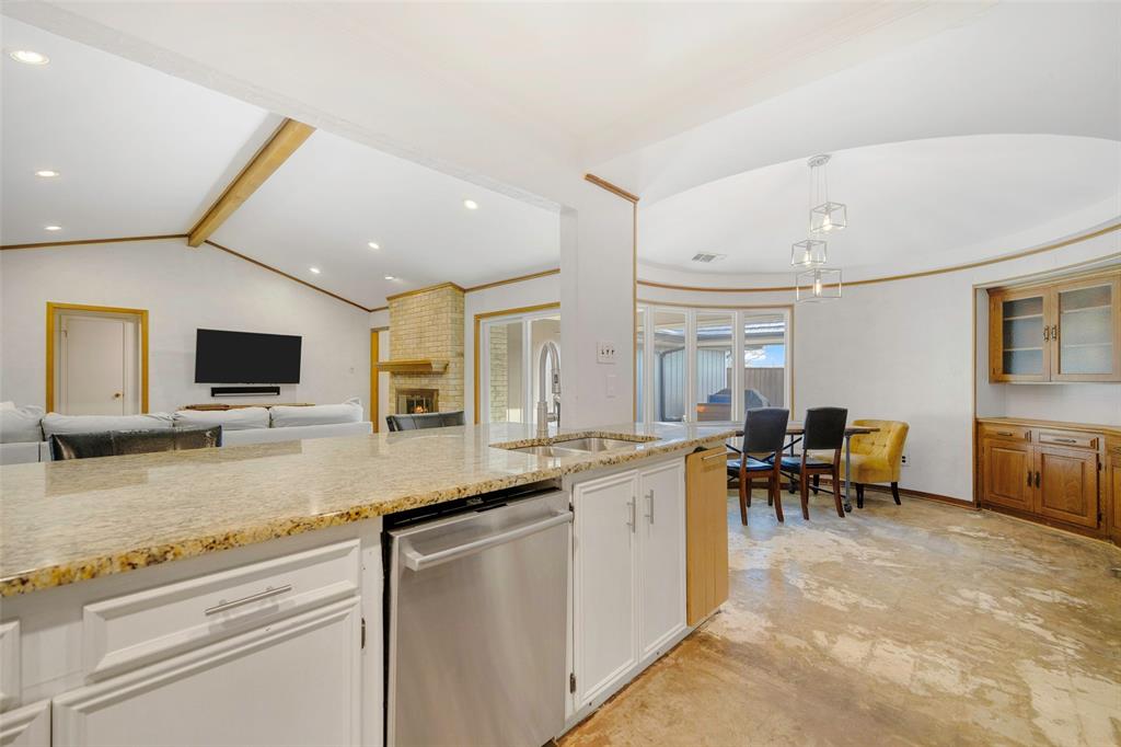 508 Wentworth Drive Property Photo 8