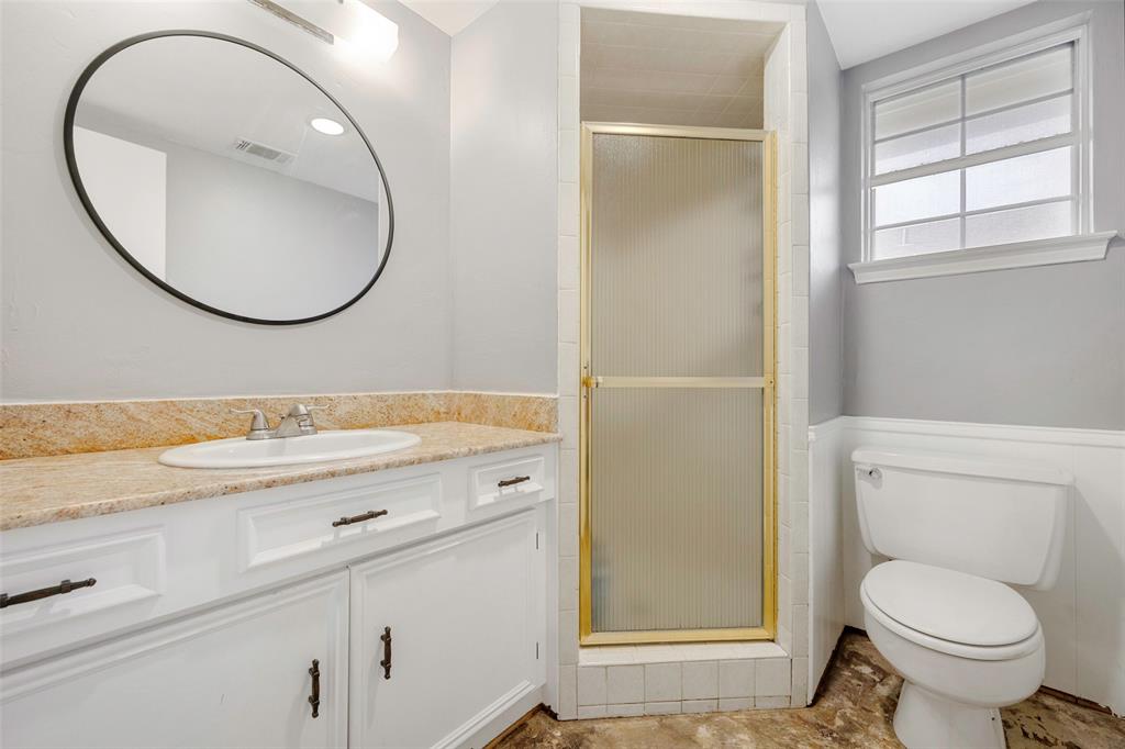 508 Wentworth Drive Property Photo 16