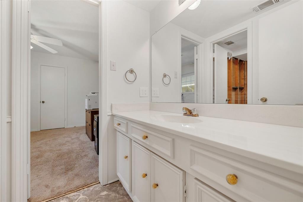 508 Wentworth Drive Property Photo 22
