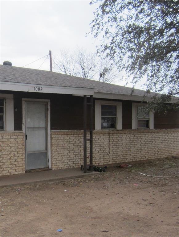1008 Ne 2nd Property Photo 1