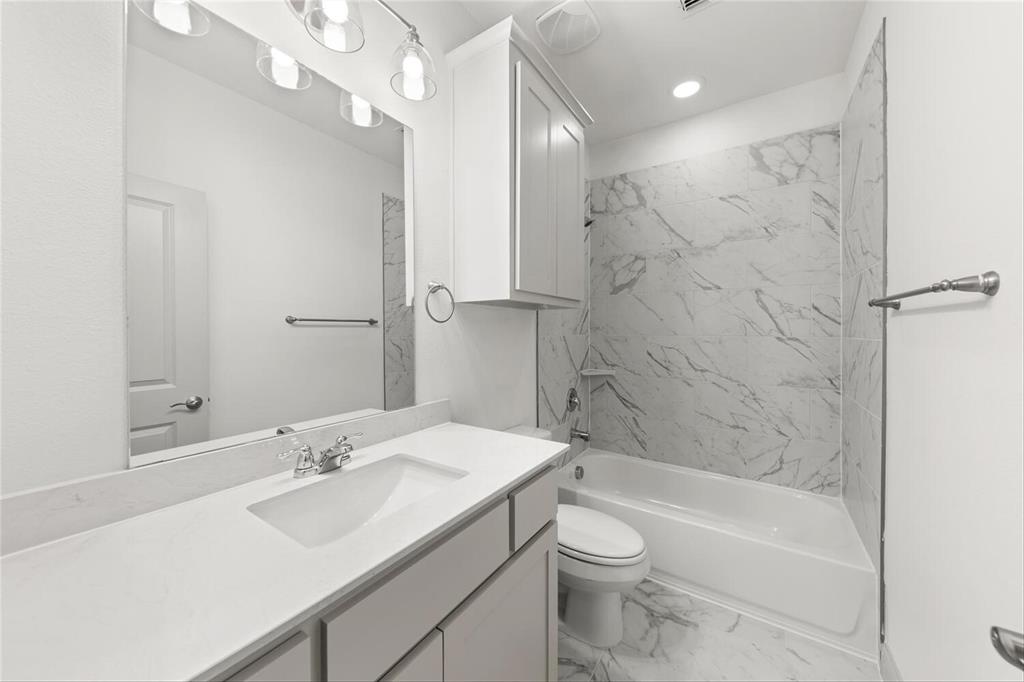 138 Community Drive Property Photo 16