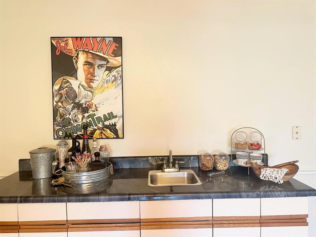 5709 Forrest Green Court Property Photo 15