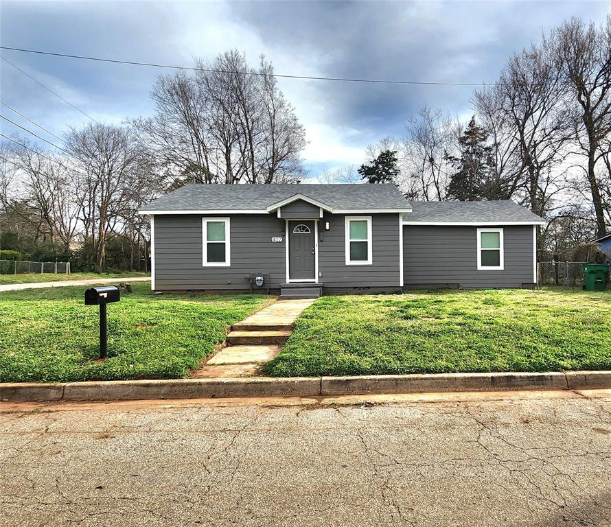 402 W Carolina Street Property Photo