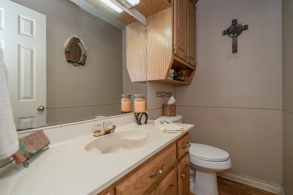 3123 Us Highway 271 Property Photo 11