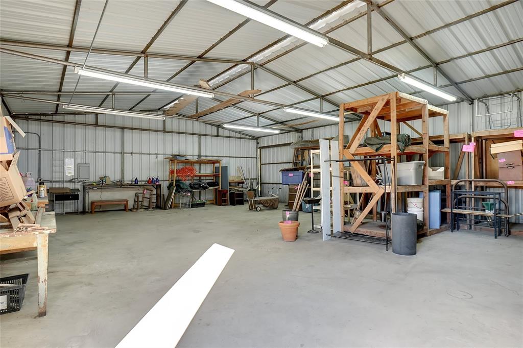 307 S Trenchard Street Property Photo 21