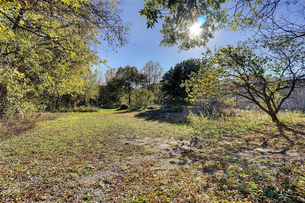 307 S Trenchard Street Property Photo 24