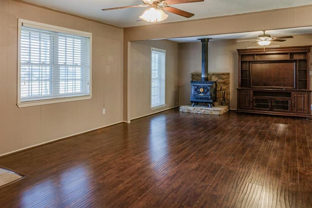 6515 State Highway 66 Property Photo 8