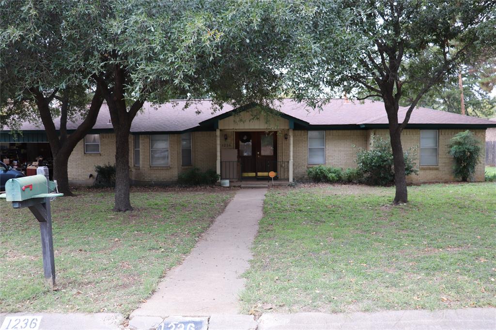 1236 Hilltop Drive Property Photo 1