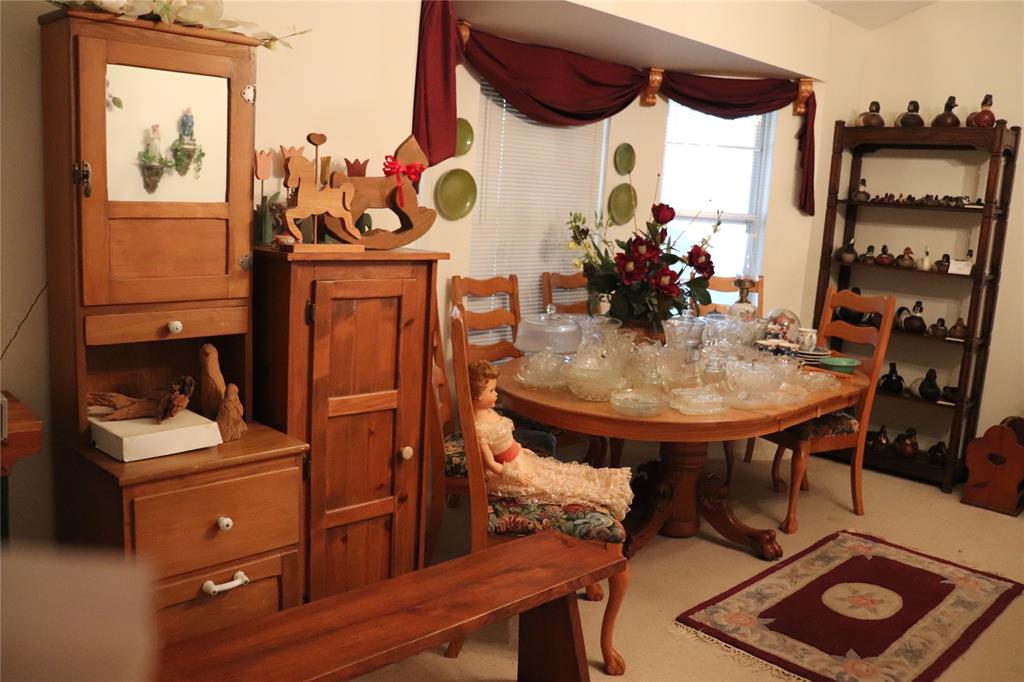 1236 Hilltop Drive Property Photo 3