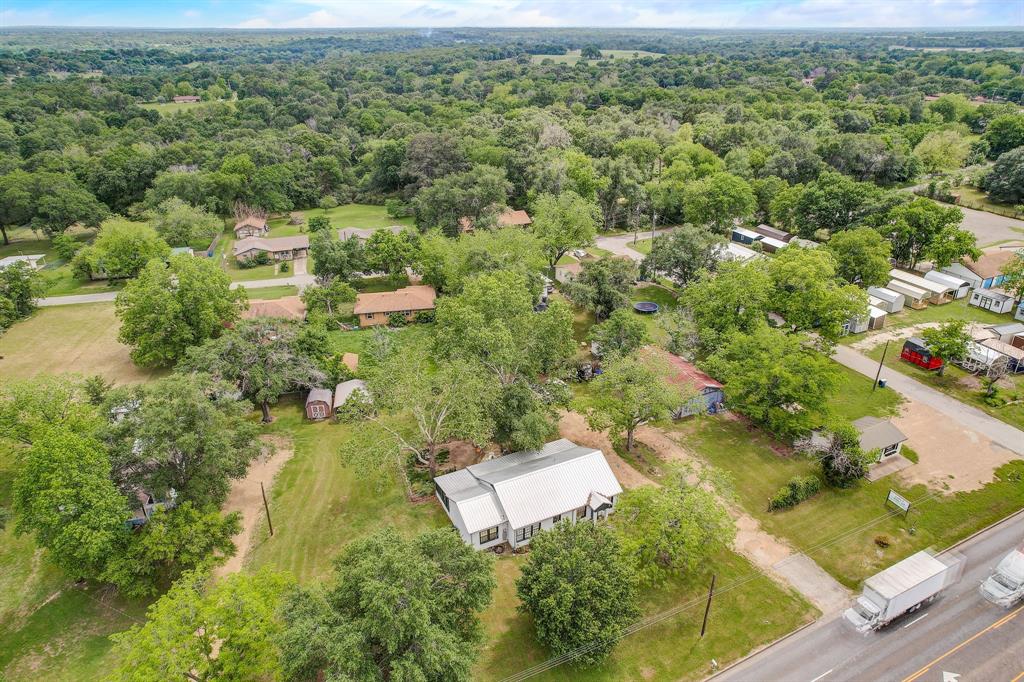 506 E Royall Boulevard Property Photo 3