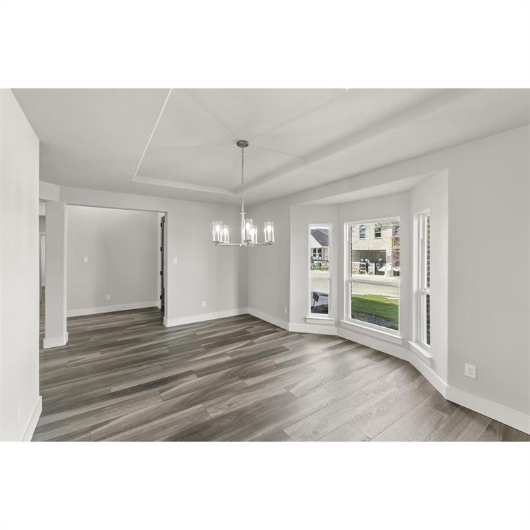 6226 Lake Brook Drive Property Photo 4