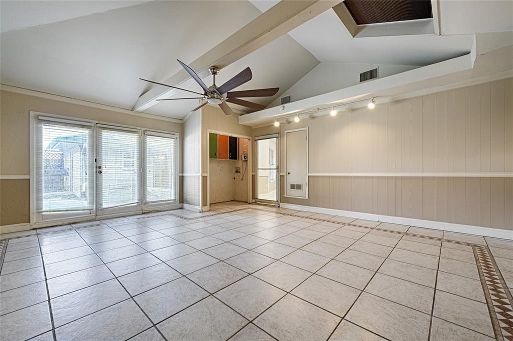 2817 Teakwood Lane Property Photo 25