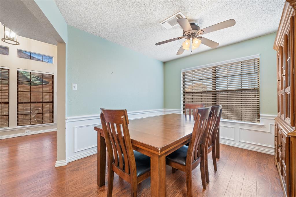1816 Realistic Court Property Photo 11