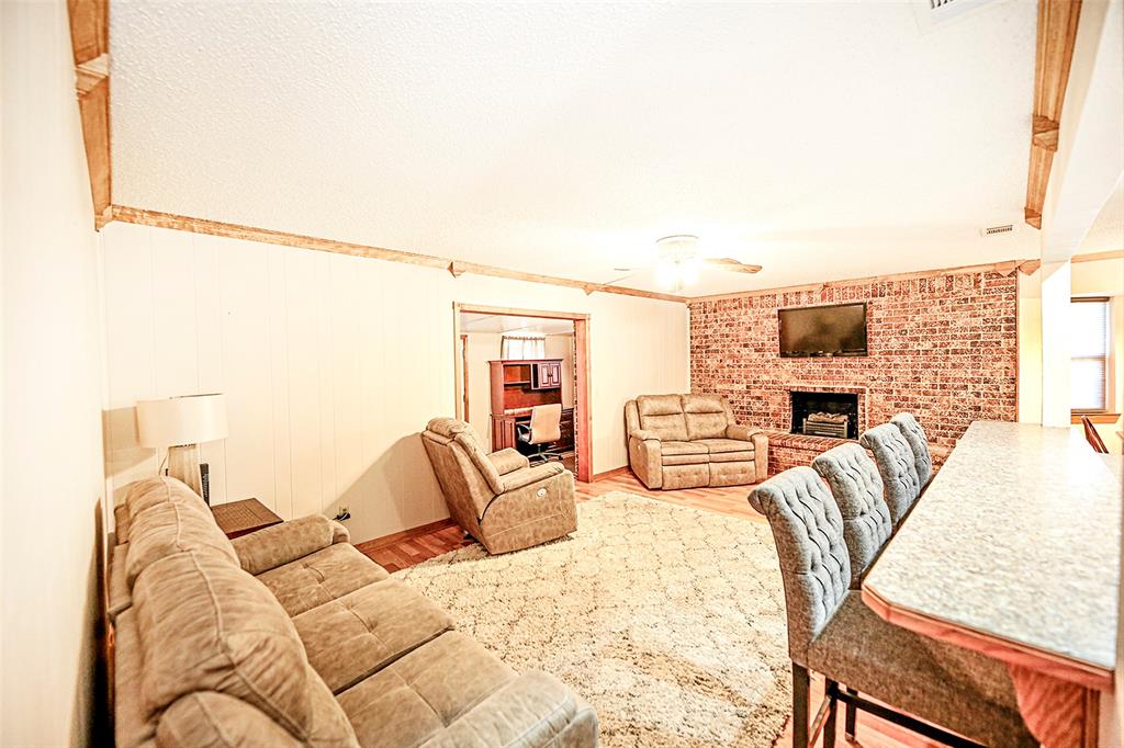 1210 Zahara Street Property Photo 9