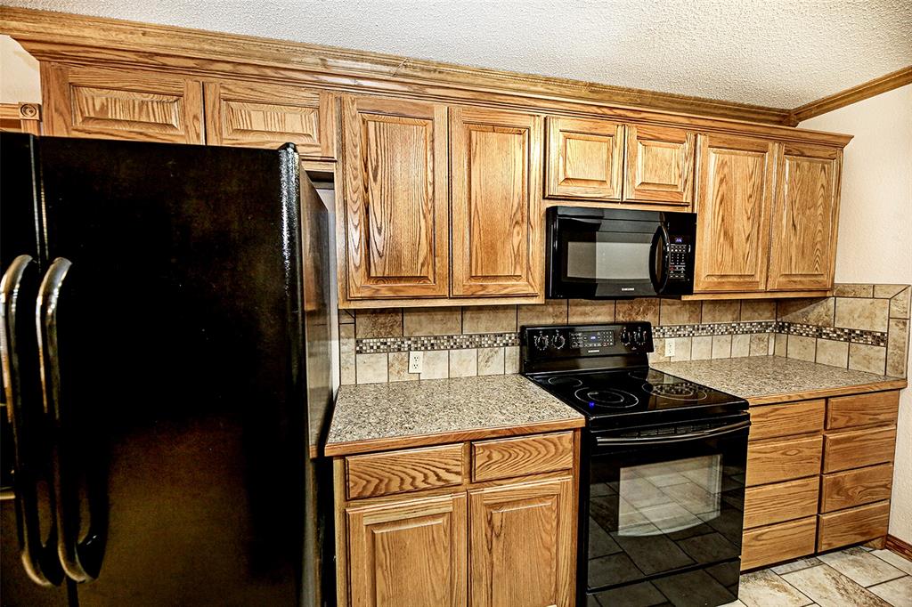 1210 Zahara Street Property Photo 16
