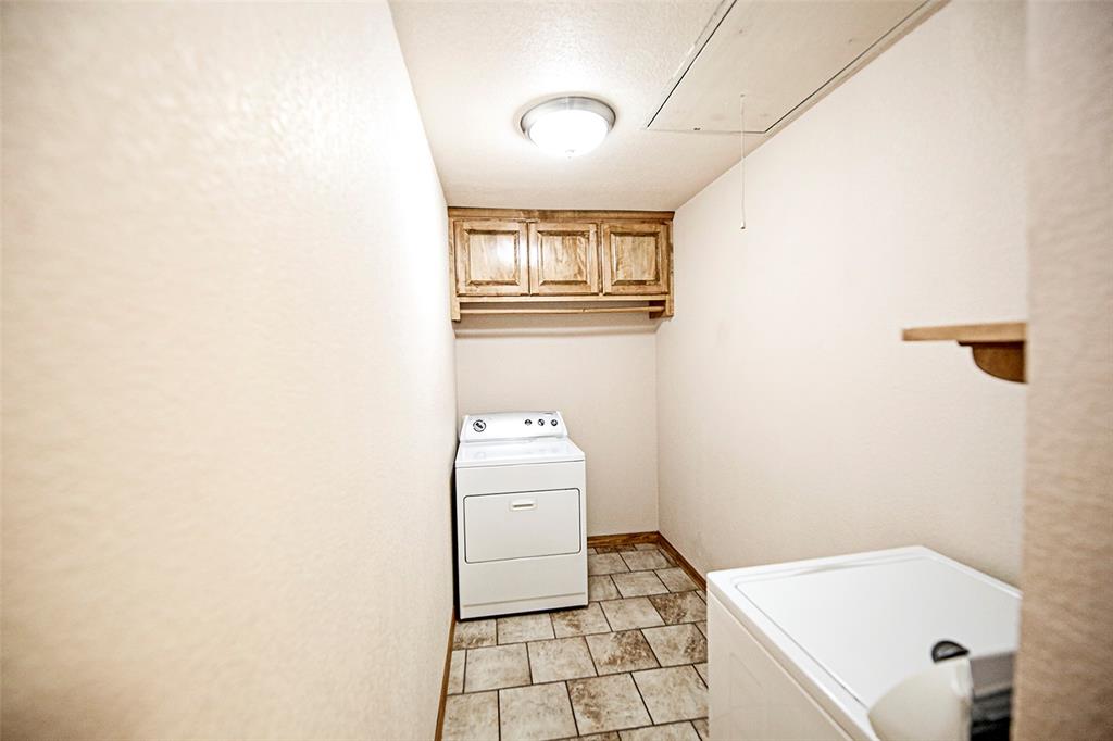 1210 Zahara Street Property Photo 18