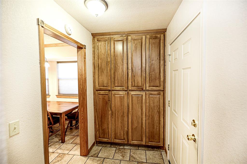 1210 Zahara Street Property Photo 19