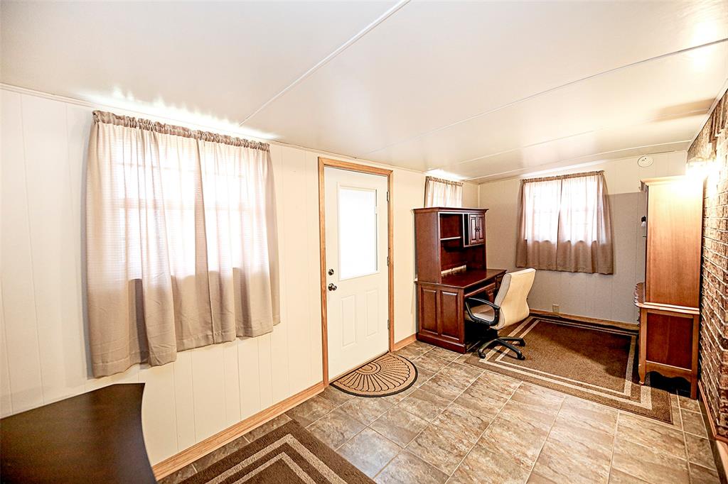 1210 Zahara Street Property Photo 20