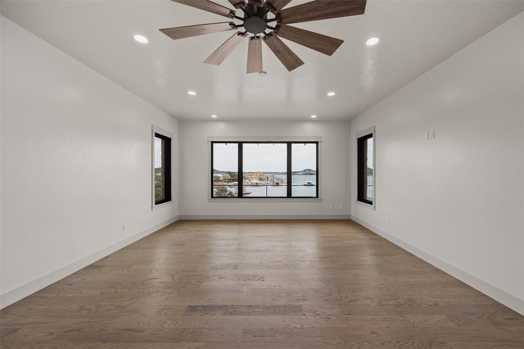 1003 Waxwing Cove Property Photo 20