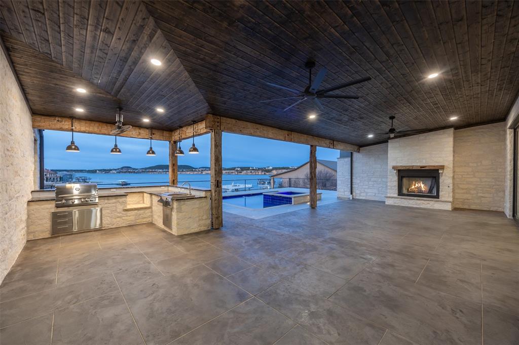 1003 Waxwing Cove Property Photo 22
