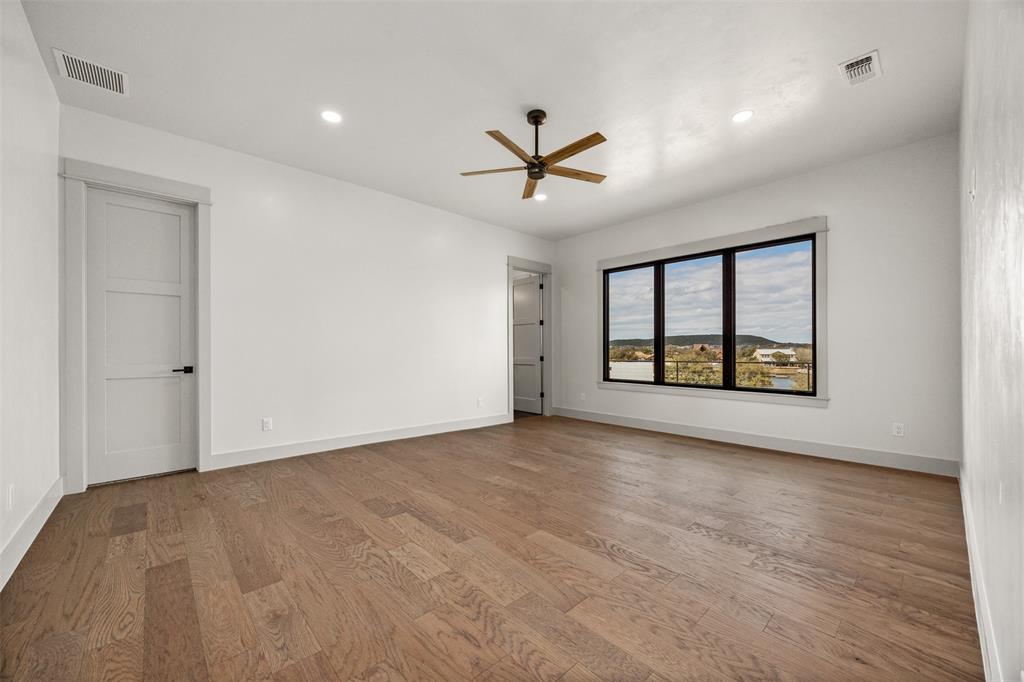 1003 Waxwing Cove Property Photo 28