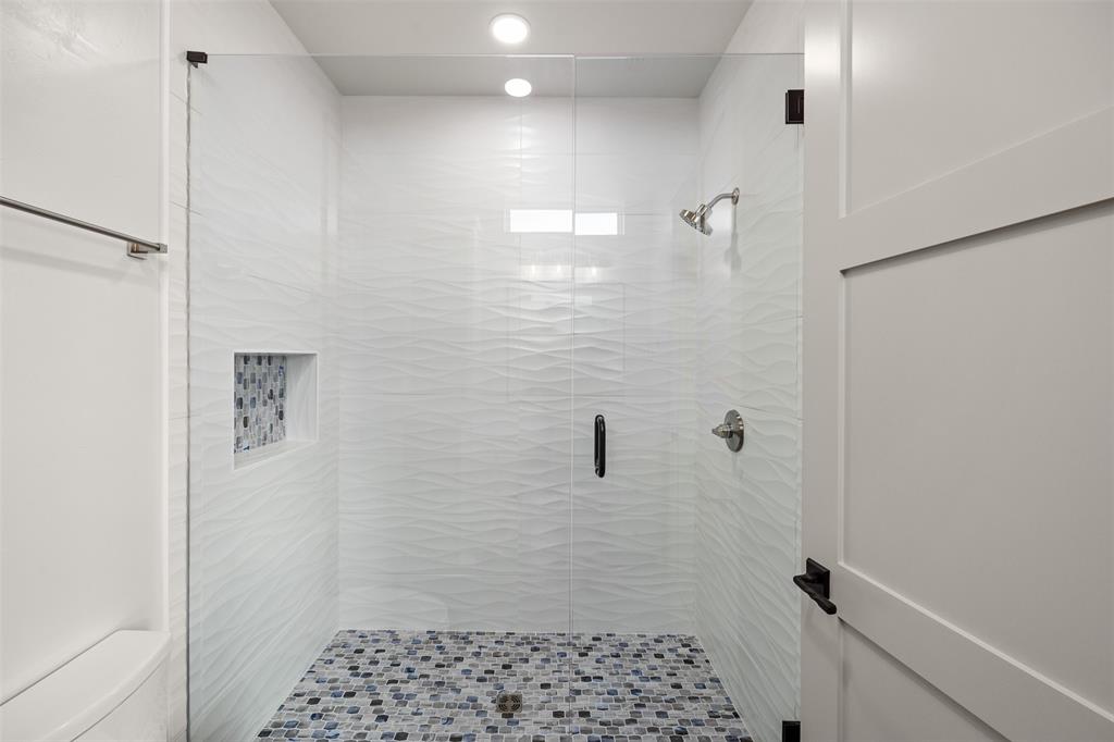 1003 Waxwing Cove Property Photo 36