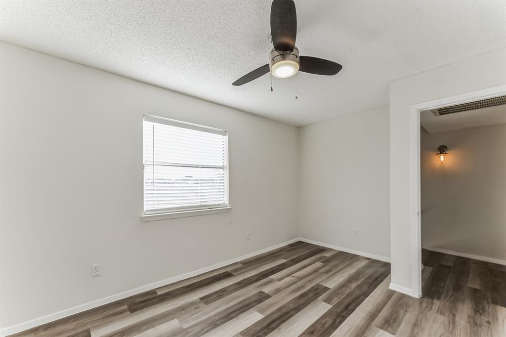 3022 Forest Lane Property Photo 15