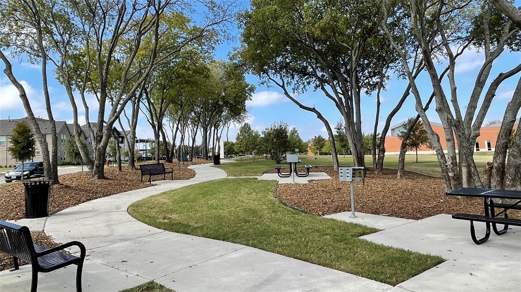 4802 Skillful Pathway Property Photo 6