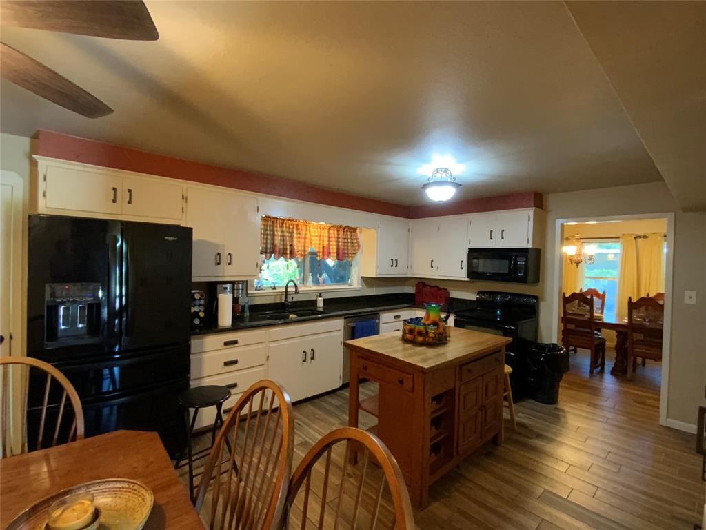 216 N Pinto Street Property Photo 7