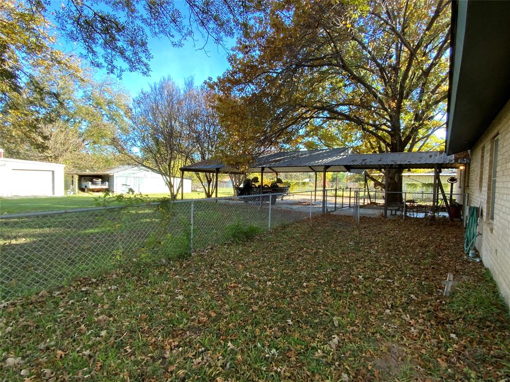 216 N Pinto Street Property Photo 22