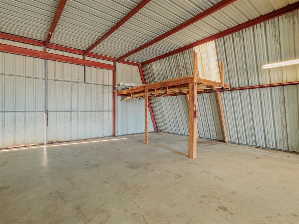 909 Pitts Lane Property Photo 19