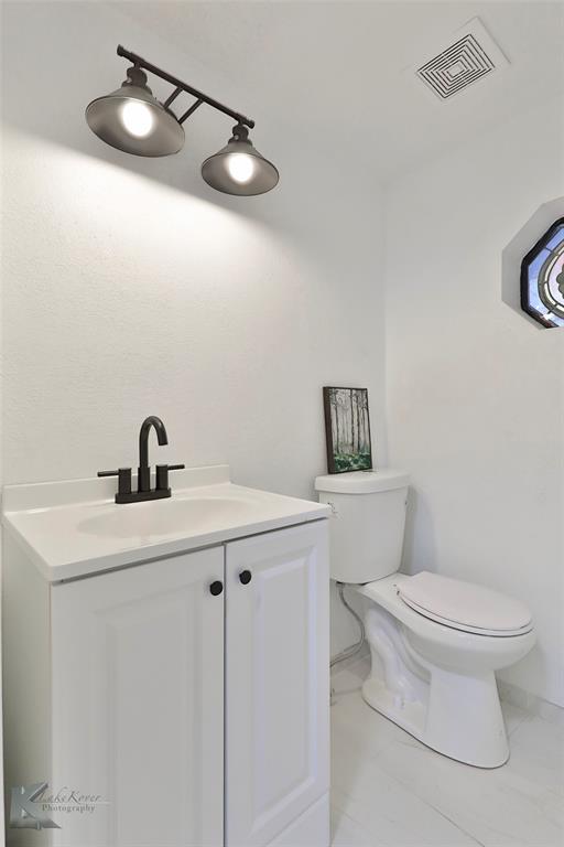 2202 Gathright Drive Property Photo 20