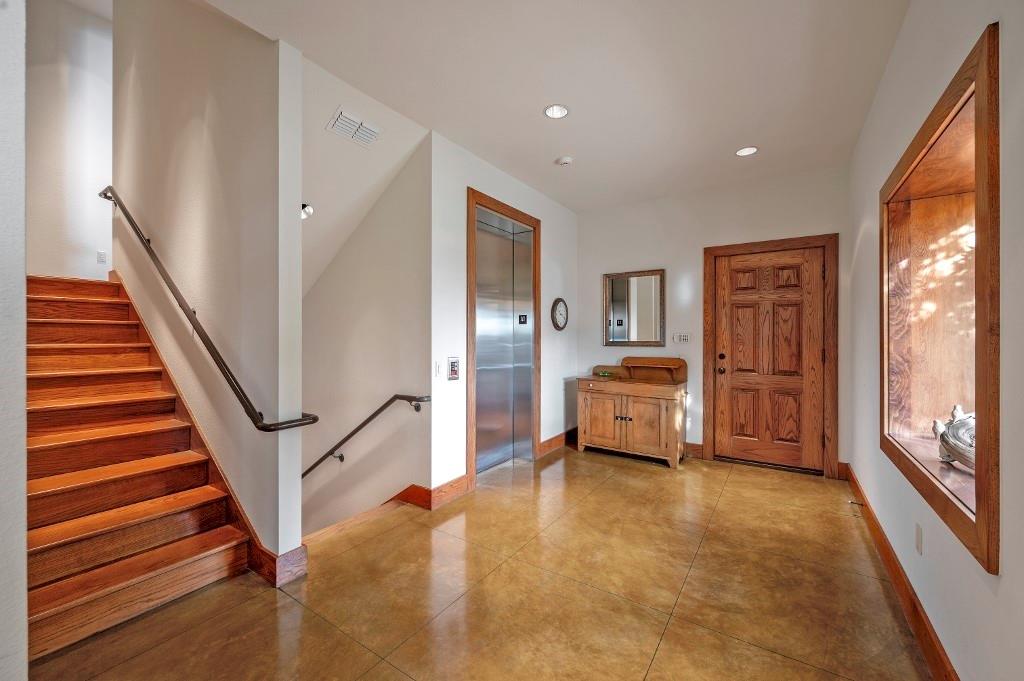 5094 Tower Drive Property Photo 13