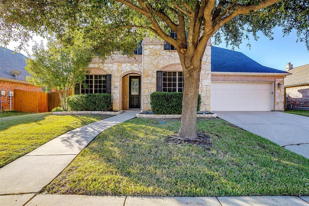 15421 Landing Creek Lane Property Photo 2