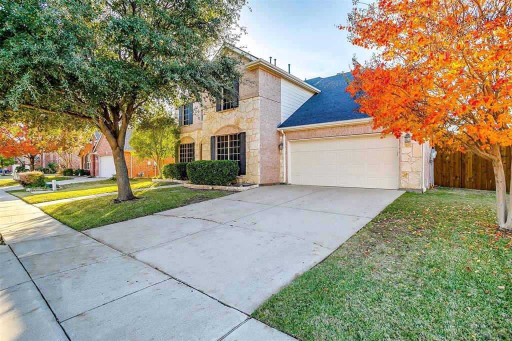 15421 Landing Creek Lane Property Photo 3