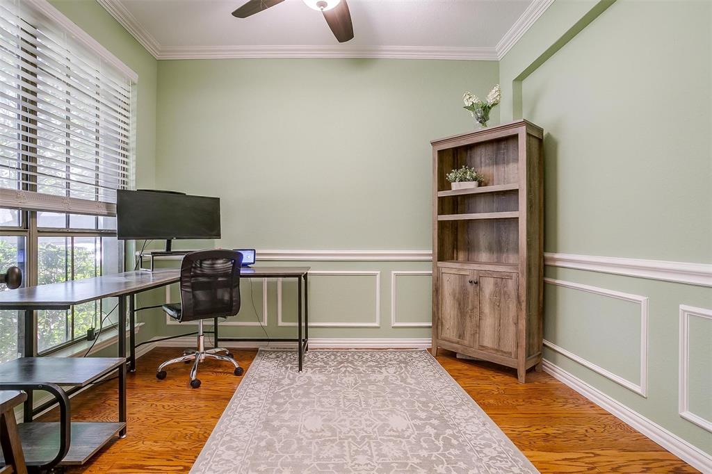 15421 Landing Creek Lane Property Photo 6