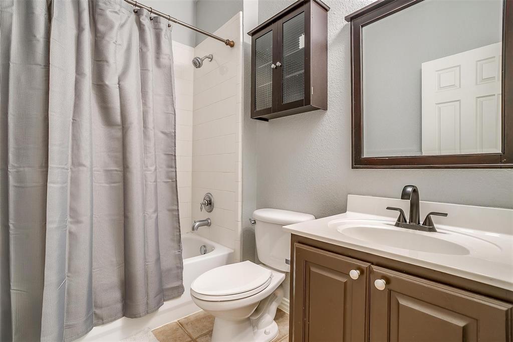 15421 Landing Creek Lane Property Photo 12