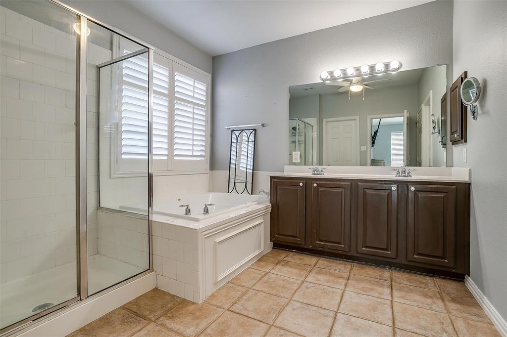 15421 Landing Creek Lane Property Photo 25