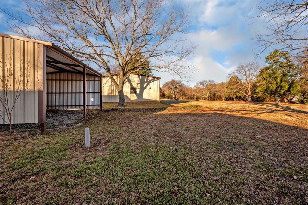 895 Cemetery Road Property Photo 32